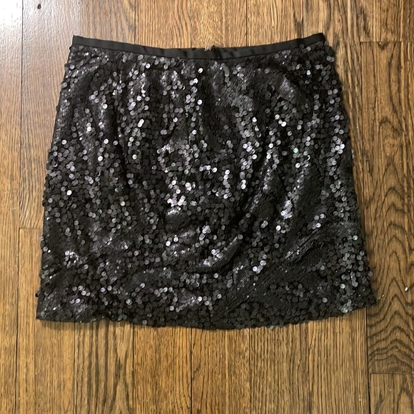 Love21 Dresses & Skirts - *Last Chance Price* Love21 Black Sequin Mini Skirt New with Tags in size Medium